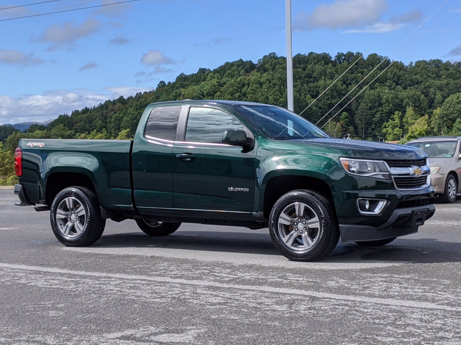 PreOwned 2015 Chevrolet Colorado 4WD LT 4WD Extended Cab Pickup