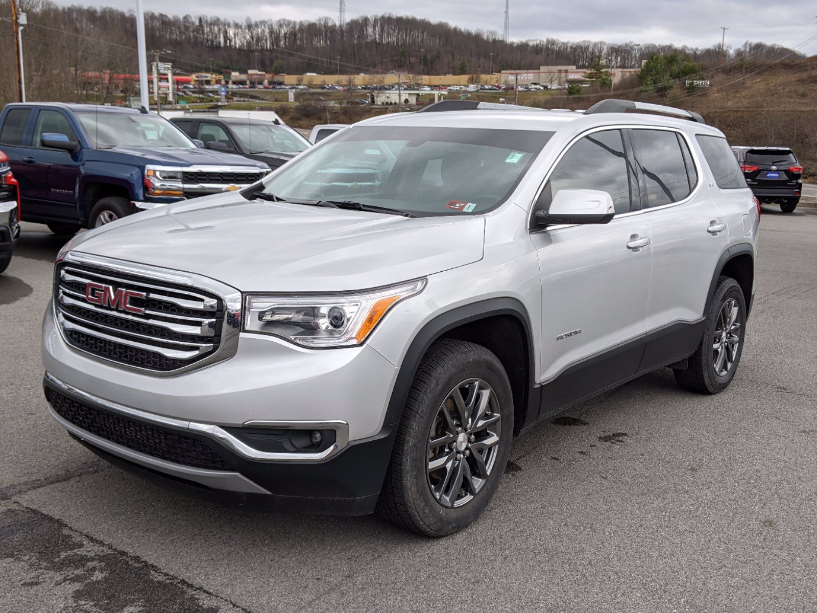 Pre-Owned 2018 GMC Acadia SLT AWD Sport Utility