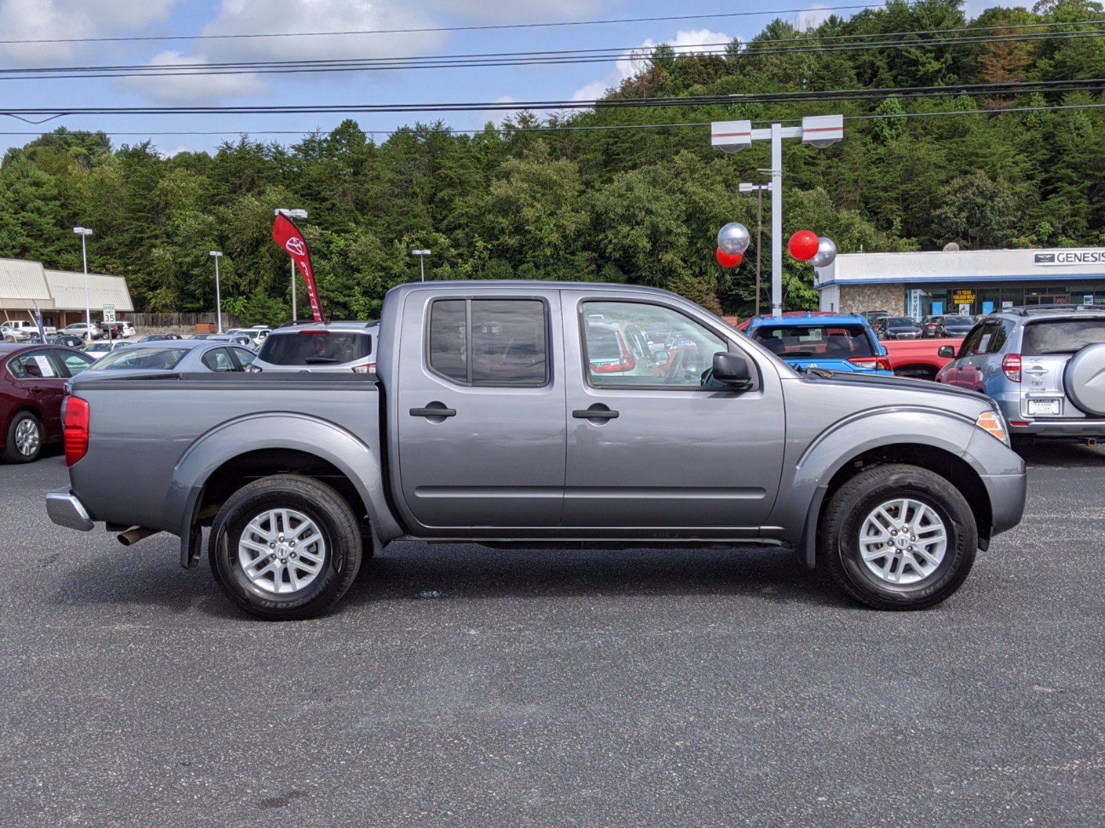 PreOwned 2019 Nissan Frontier SV 4WD Crew Cab Pickup