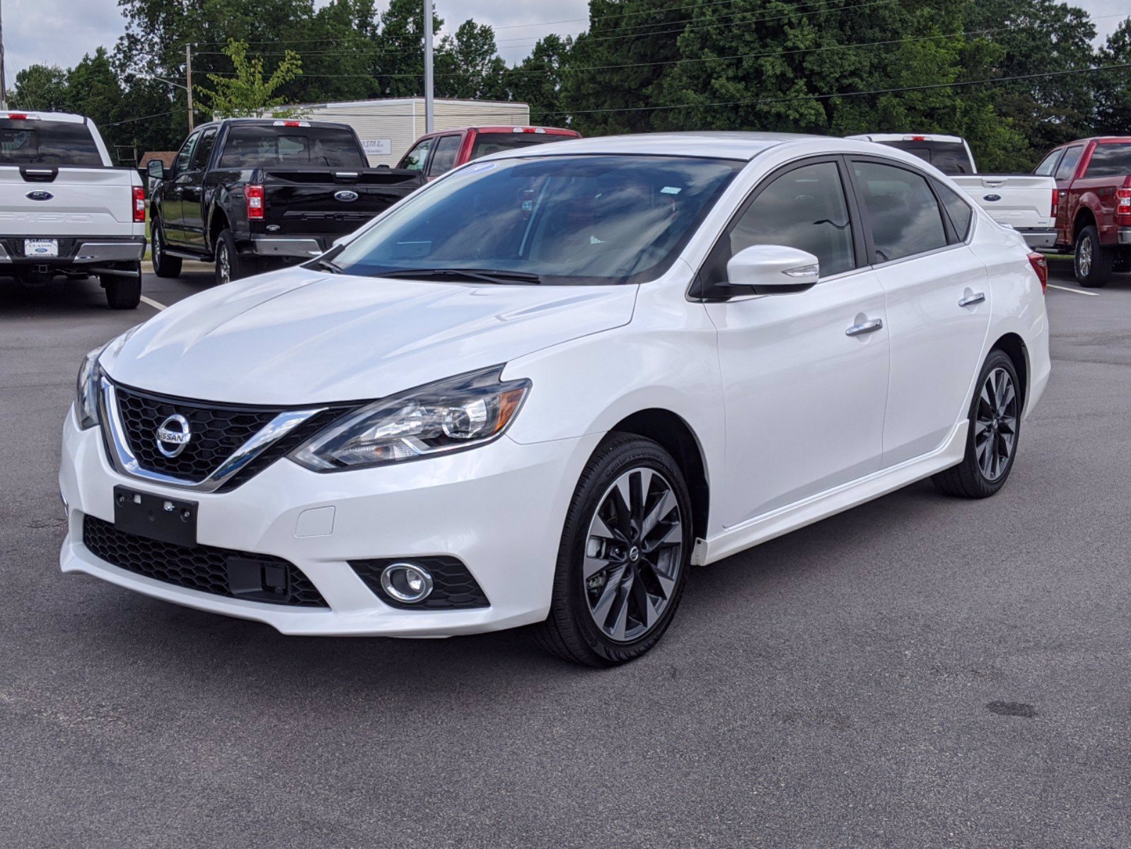 pre-owned-2019-nissan-sentra-sr-fwd-4dr-car