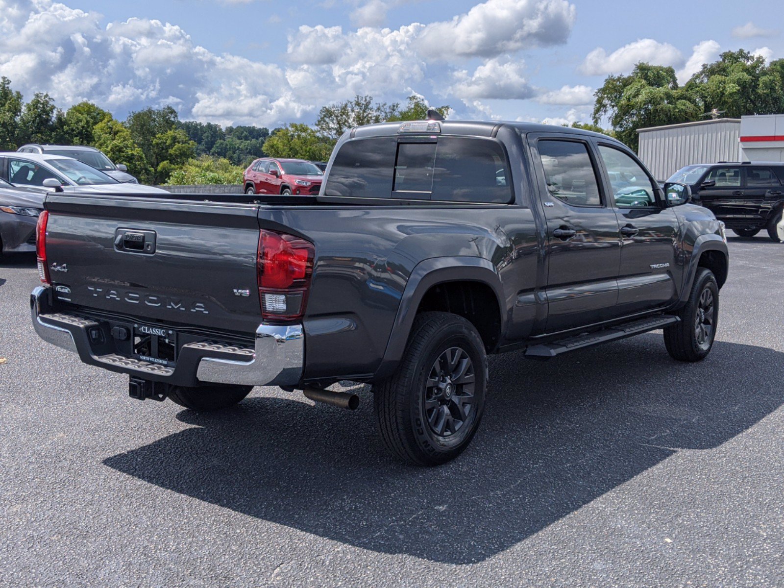 Pre-Owned 2020 Toyota Tacoma SR5 4WD Crew Cab Pickup