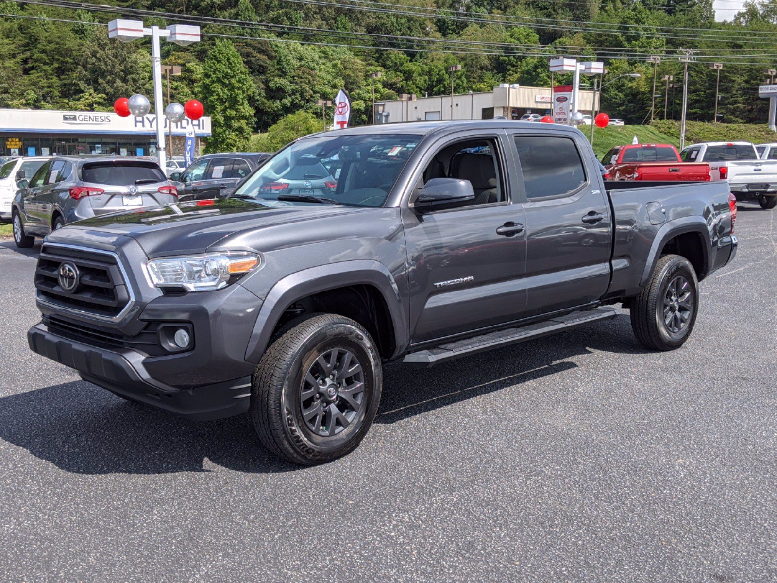 Pre-Owned 2020 Toyota Tacoma SR5 4WD Crew Cab Pickup