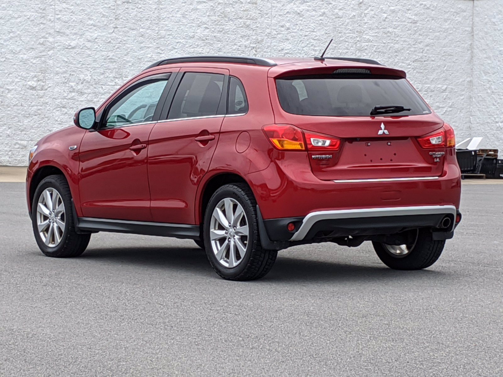 PreOwned 2015 Mitsubishi Outlander Sport 2.4 GT 4WD Sport