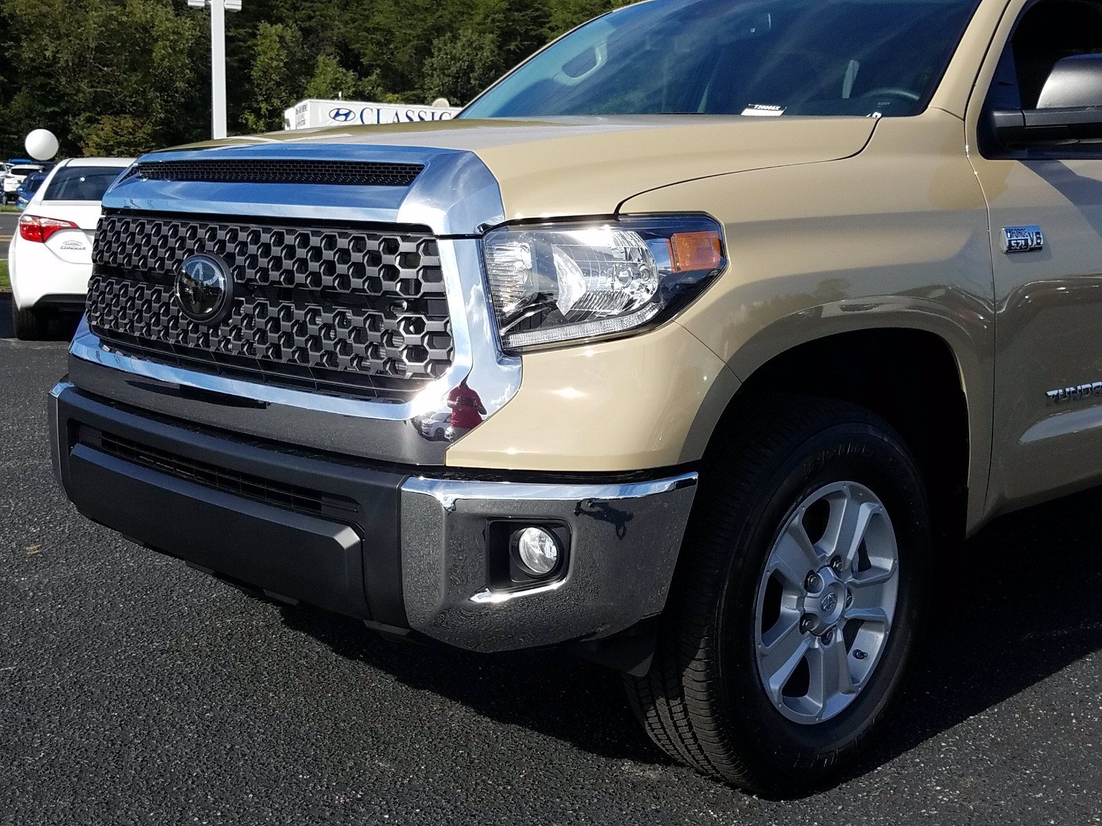 New 2020 Toyota Tundra SR5 CrewMax 5.5′ Bed 5.7L (Natl)