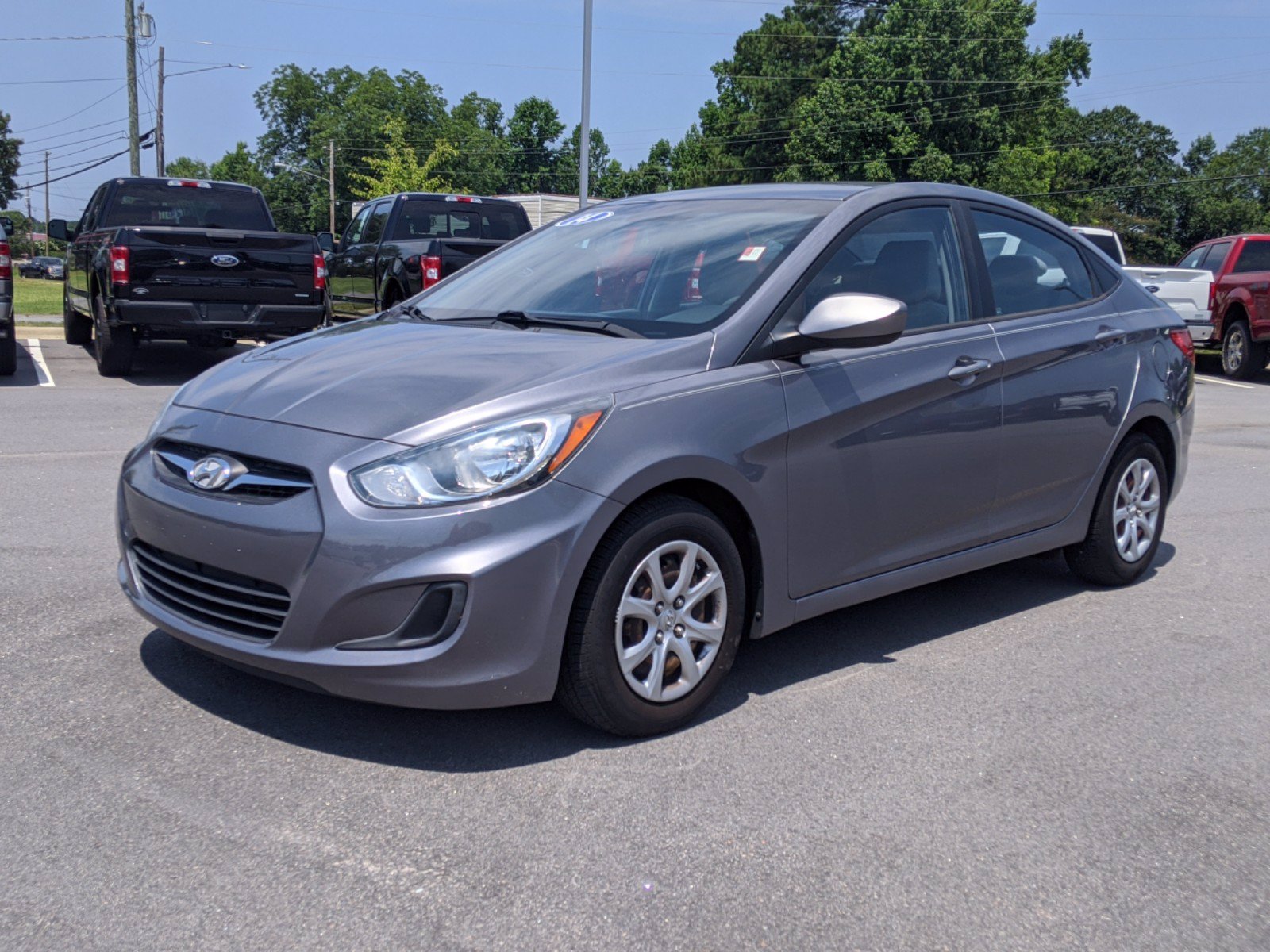 Hyundai accent gls