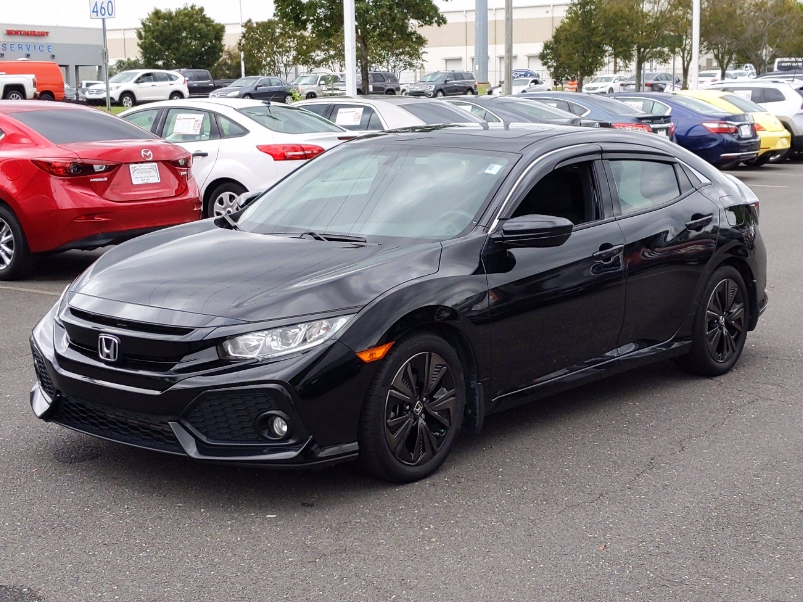 Pre-Owned 2018 Honda Civic Hatchback EX FWD Hatchback